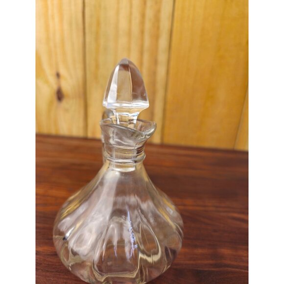 Vintage Glass Curvy Cruet with Stopper - Picture 8 of 8